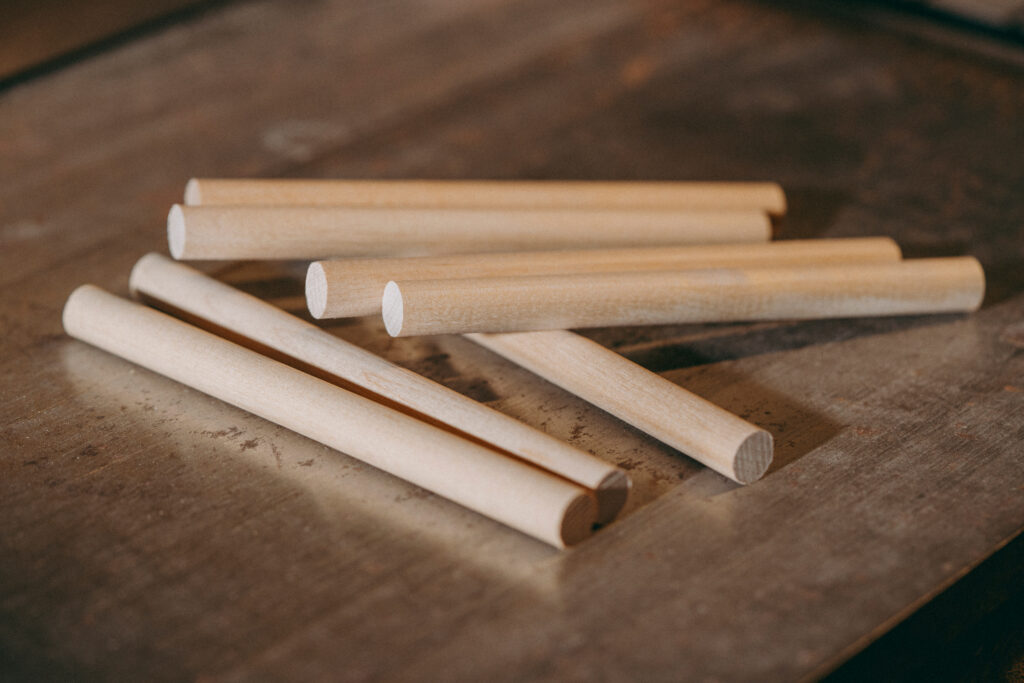 Planed and turned sticks